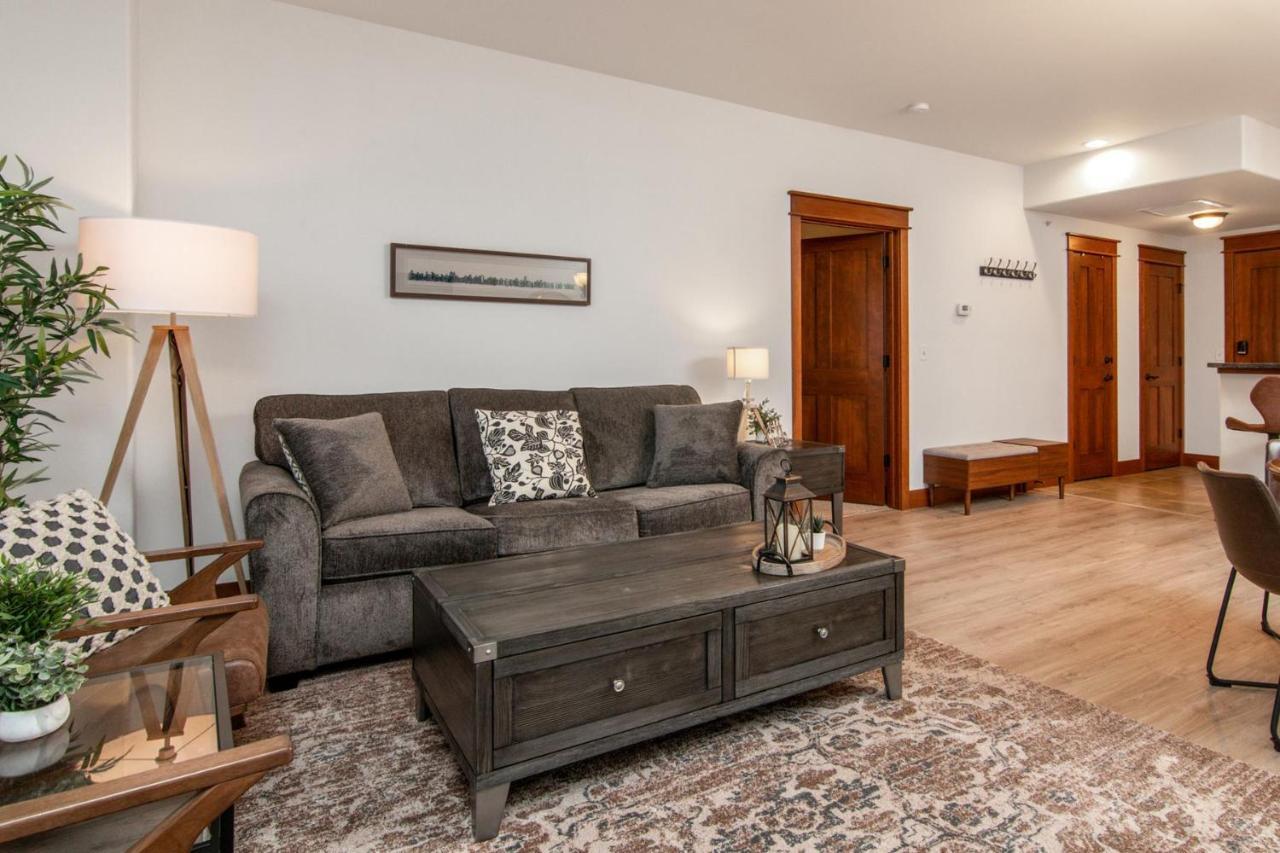 Modern Riverstone Condo With Grand Deck - Steps To Shops, Restaurants, Trails And River Coeur d'Alene Buitenkant foto