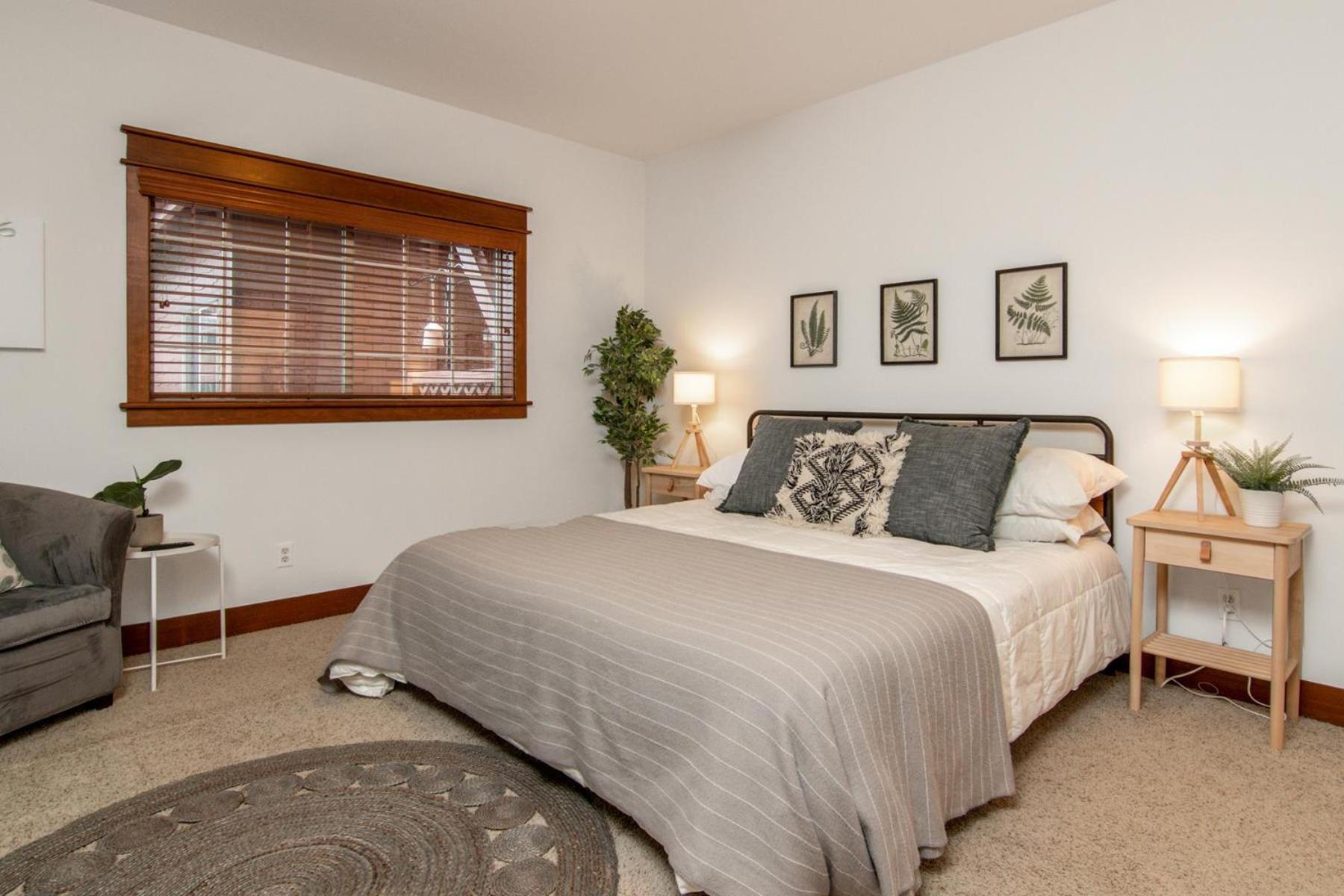 Modern Riverstone Condo With Grand Deck - Steps To Shops, Restaurants, Trails And River Coeur d'Alene Buitenkant foto